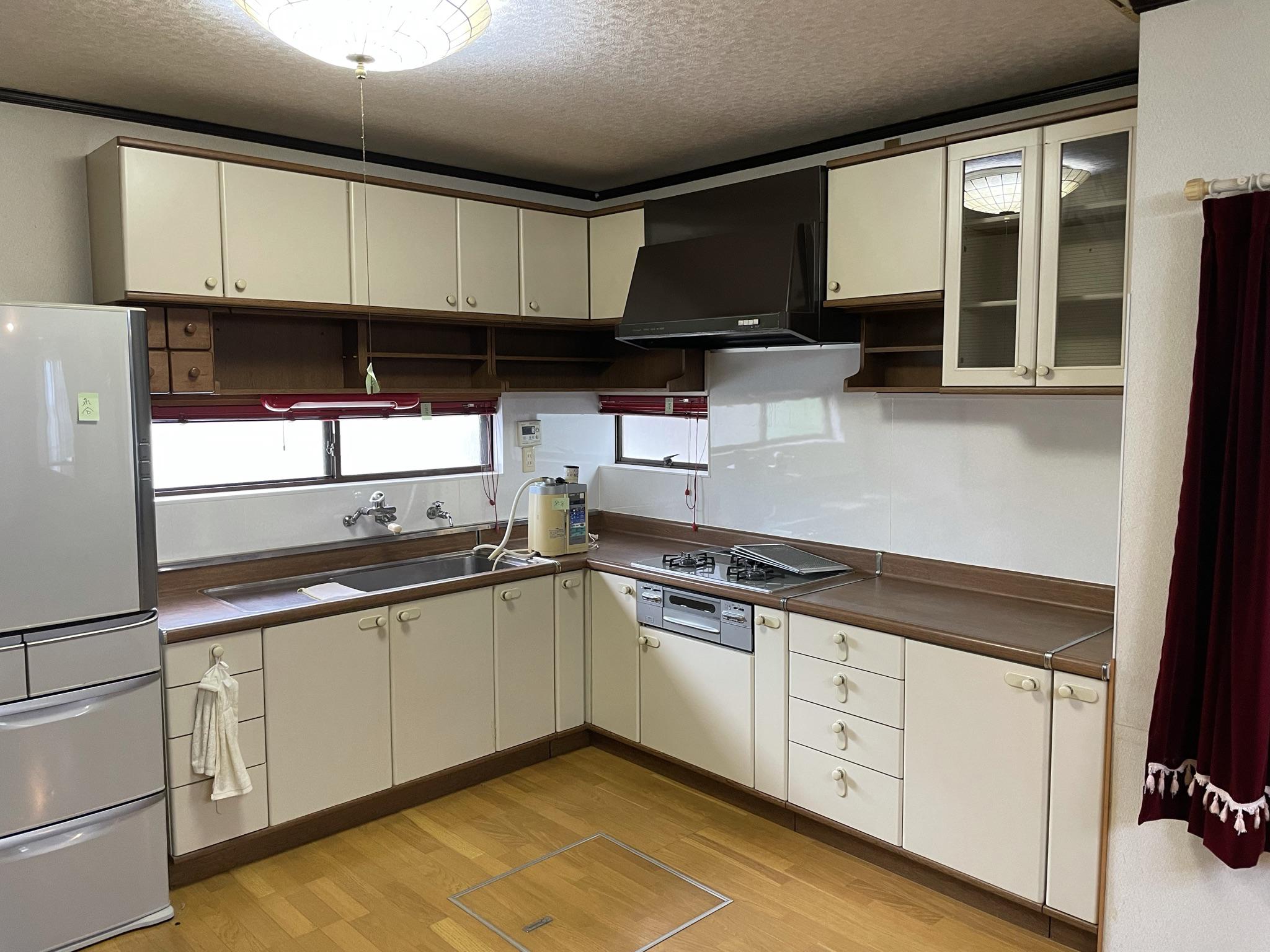 機能とレイアウトを追求した美しさ 中間市H様 キッチンリフォーム