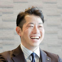 代表取締役社長 山崎 星児